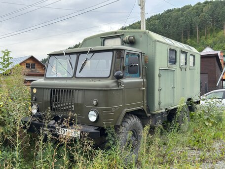 1968 ГАЗ 66, зелёный, 800000 рублей, вид 1