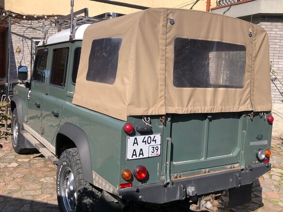 2011 Land Rover Defender 110 I Рестайлинг, зелёный, 2500000 рублей - вид 3