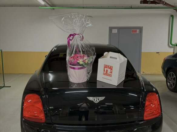 2006 Bentley Continental Flying Spur, чёрный - вид 3