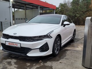 2020 Kia K5 III, белый, 2700000 рублей, вид 1