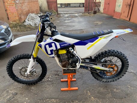 2016 Husqvarna FC 450, белый, 550000 рублей, вид 4