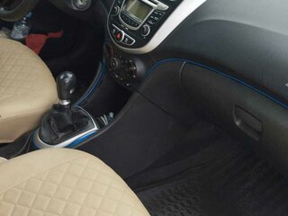 2013 Hyundai Solaris I, серый, 500000 рублей, вид 3
