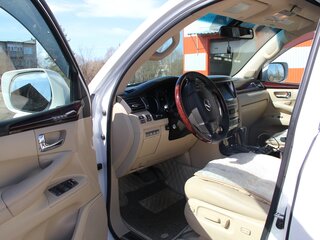 2008 Lexus LX 570 III, белый, 2500000 рублей, вид 5