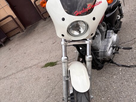 2012 Harley-Davidson Sportster 883, белый, 600000 рублей, вид 4