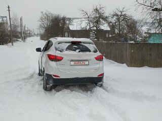 2012 Hyundai ix35 I, белый, 1000000 рублей, вид 2