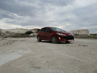 2011 Peugeot 308 I, красный, 360000 рублей, вид 3
