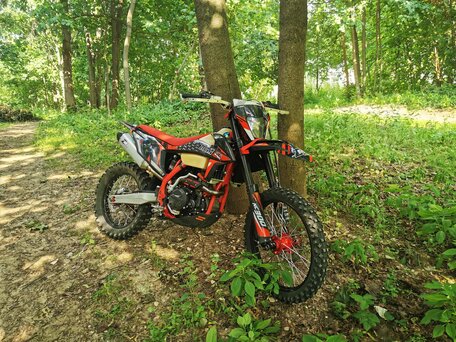2021 ZM Buster, красный, 250000 рублей, вид 5