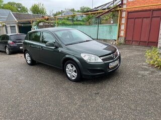 2010 Opel Astra H Рестайлинг, зелёный, 700000 рублей, вид 1