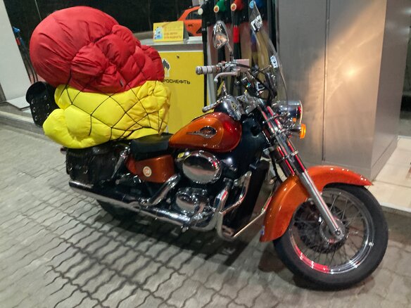 2003 Honda Shadow 750, оранжевый, 500000 рублей - вид 3