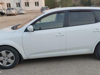 2011 Kia Ceed I Рестайлинг, белый, 810000 рублей, вид 5