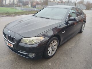 2012 BMW 5 серии 520i VI (F10/F11/F07), чёрный, 1050000 рублей, вид 4