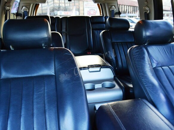 2004 Lincoln Navigator 6-speed II, чёрный - вид 8