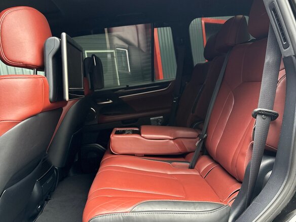 2016 Lexus LX 570 III Рестайлинг 2, чёрный, 8399000 рублей - вид 19