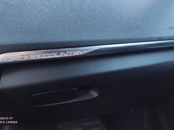 2013 Volvo V40 Cross Country I, чёрный, 1300000 рублей - вид 7