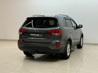 2018 Kia Sorento II Рестайлинг, серебристый, 1777000 рублей, вид 4
