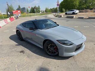2023 Nissan Z, серый, 6970000 рублей, вид 3