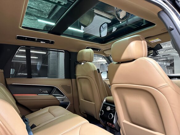 2022 Land Rover Range Rover D350 MHEV V, чёрный, 17050000 рублей - вид 9