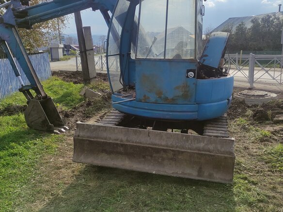 1997 Komatsu PC50, синий, 1900000 рублей - вид 1