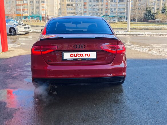 2014 Audi A4 IV (B8) Рестайлинг, красный, 1800000 рублей - вид 24