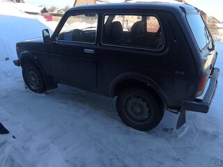 2005 Lada (ВАЗ) 2121 (4x4) I Рестайлинг, фиолетовый, 300000 рублей, вид 3