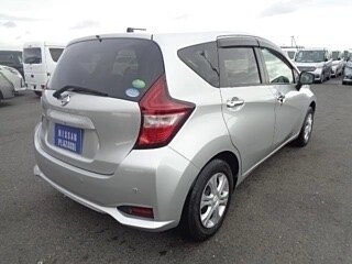 2020 Nissan Note II Рестайлинг, серый, 1150000 рублей - вид 5