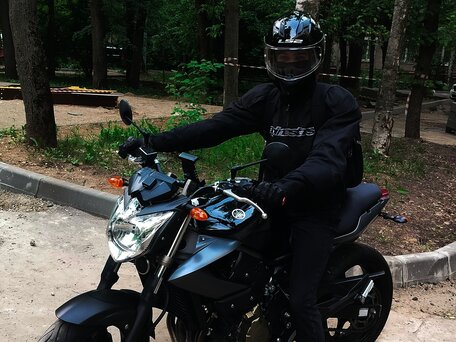 2009 Yamaha XJ6 (FZ6R), чёрный, 500000 рублей, вид 4