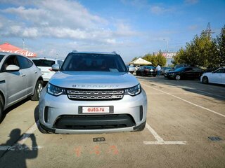 2017 Land Rover Discovery V, серебристый, 2800000 рублей, вид 3