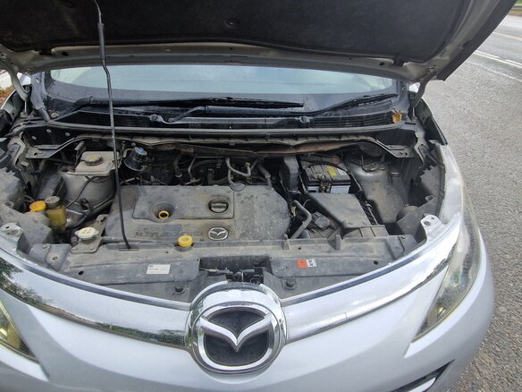 2010 Mazda Biante, серый, 1350000 рублей - вид 17