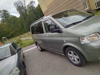 2004 Volkswagen Caravelle T5, зелёный, 1400000 рублей, вид 4