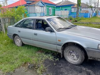 1988 Mazda 626 III (GD), серебристый, 70000 рублей, вид 1