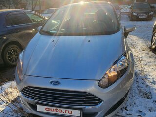 2016 Ford Fiesta Mk6 Рестайлинг, серебристый, 990000 рублей, вид 2