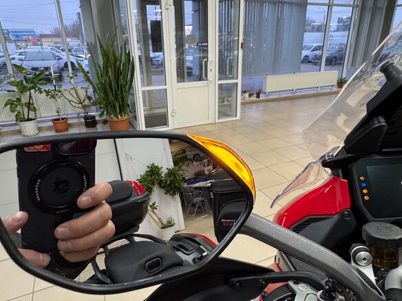 2021 Ducati Multistrada V4, красный, 3350000 рублей - вид 8