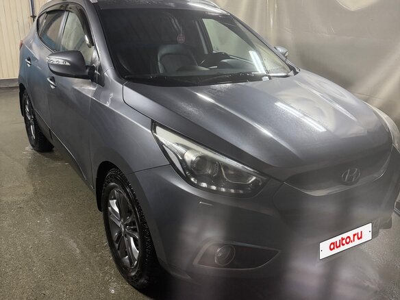 2013 Hyundai ix35 I Рестайлинг, серый, 1470000 рублей - вид 4
