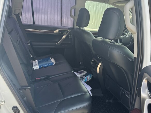 2018 Lexus GX 460 II Рестайлинг, белый, 5400000 рублей - вид 12