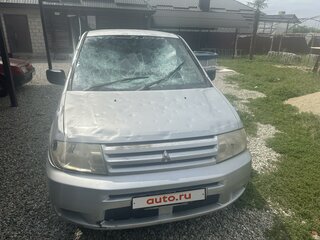 2001 Mitsubishi Dingo I, серебристый, 470000 рублей, вид 1