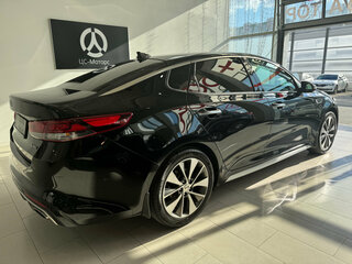 2017 Kia Optima IV, чёрный, 1750000 рублей, вид 4