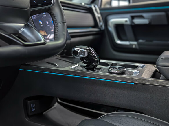 2024 Jaecoo J7 I, серый, 2190000 рублей - вид 10