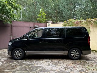 2018 Hyundai H-1 II Рестайлинг 2, чёрный, 3650000 рублей, вид 2