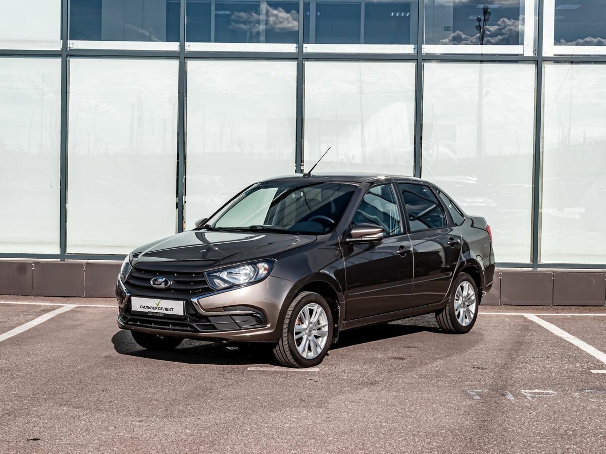 Открыть фотографии: Lada (ВАЗ) Granta I Рестайлинг
