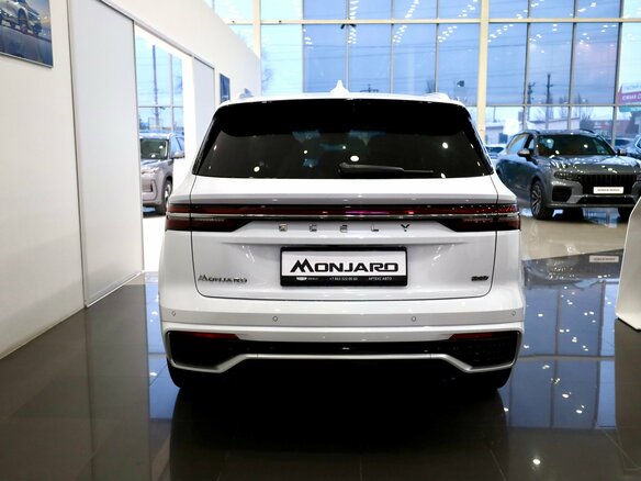 2026 Geely Monjaro I Рестайлинг, белый - вид 6