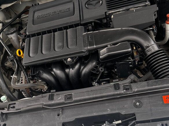 2011 Mazda 3 II (BL), белый - вид 18