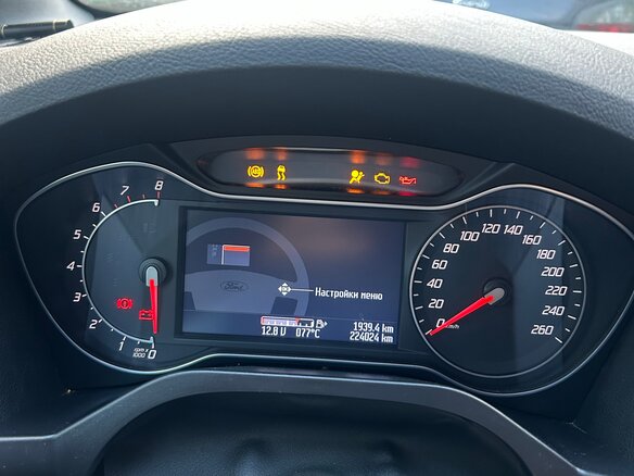 2008 Ford S-MAX I, серебристый, 750000 рублей - вид 1