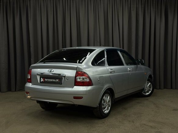 2011 Lada (ВАЗ) Priora I, серебристый, 209999 рублей - вид 3
