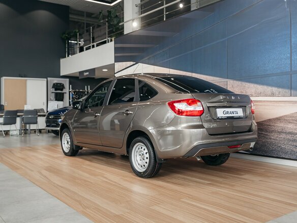 2026 Lada (ВАЗ) Granta I Рестайлинг, коричневый - вид 6