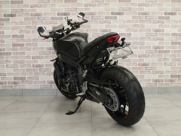 2021 Yamaha MT-09 (FZ-09), чёрный, 1002000 рублей - вид 4