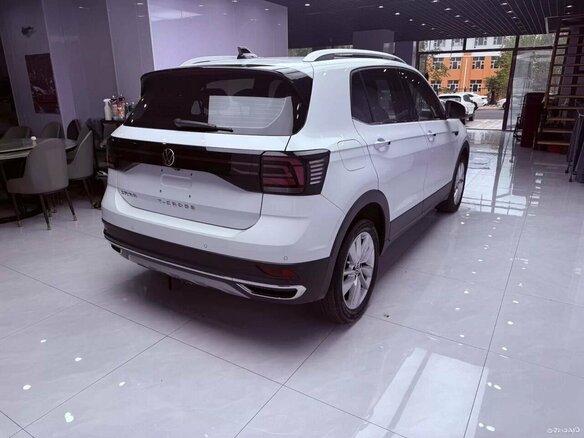 2022 Volkswagen T-Cross I, белый - вид 4