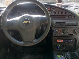 2012 Chevrolet Niva I Рестайлинг, серебристый, 350000 рублей, вид 2