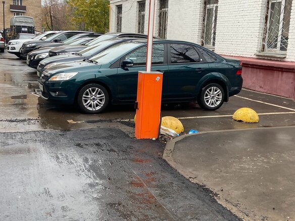 2008 Ford Focus II Рестайлинг, зелёный, 700000 рублей - вид 4