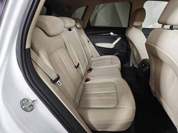 2017 Audi Q5 II (FY), белый, 3034000 рублей - вид 14