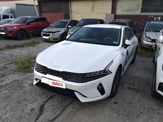 Kia K5 III